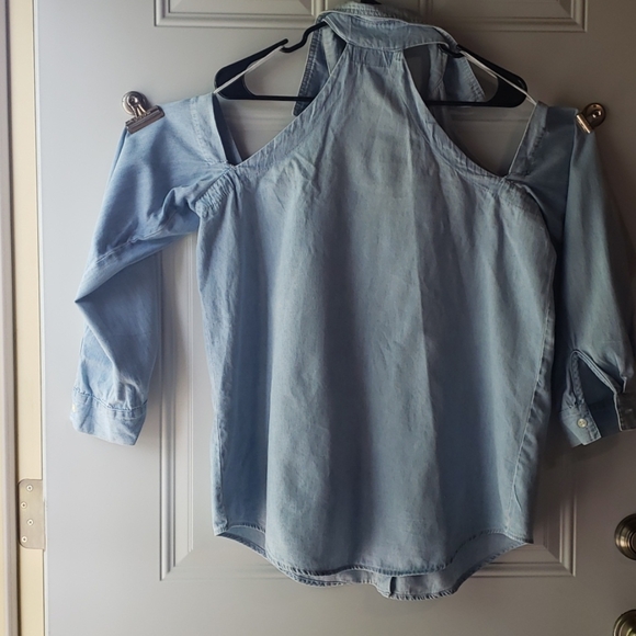 Top - Picture 3 of 5